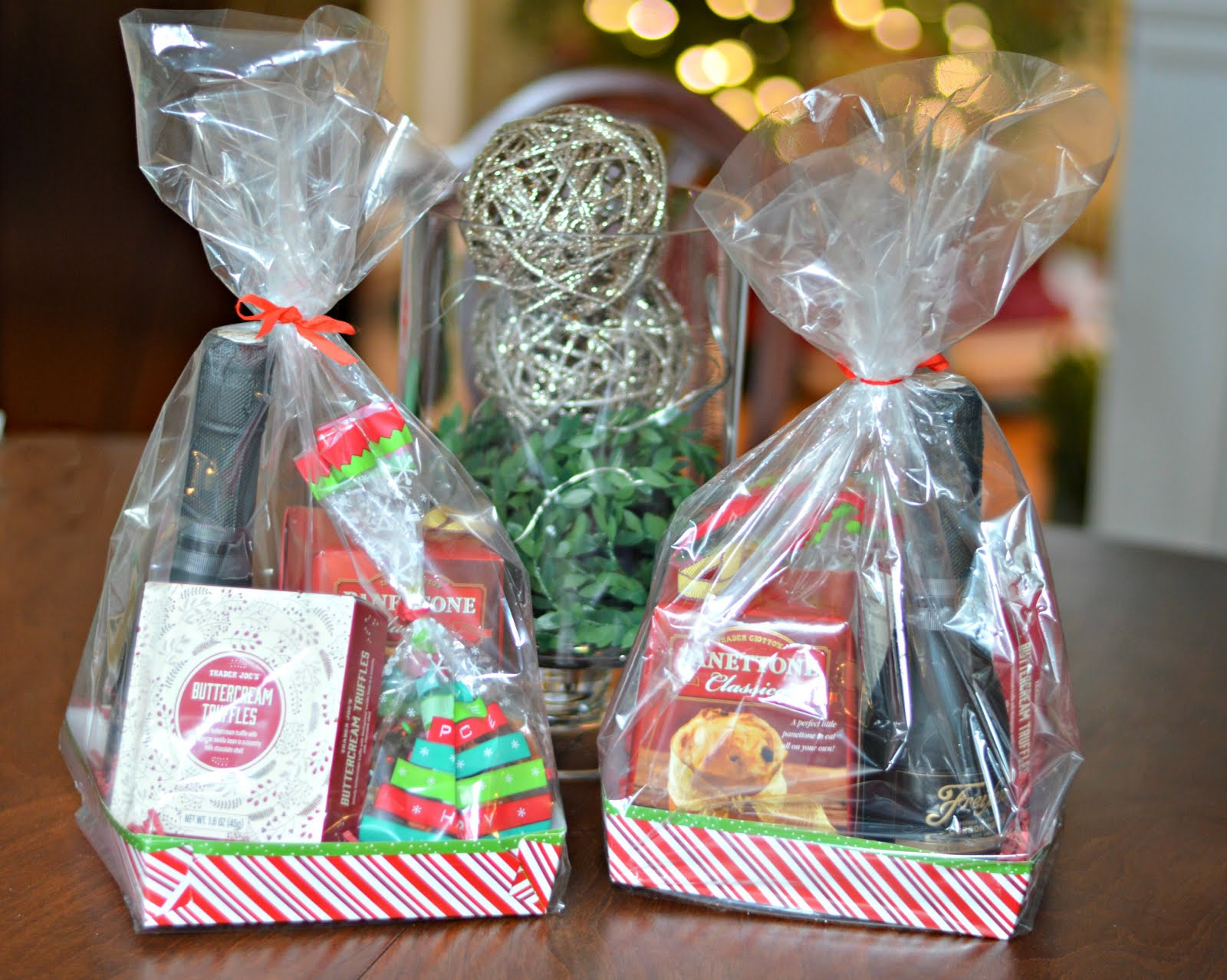 Small Gift Baskets Ideas
 Small Gift Ideas For Coworkers