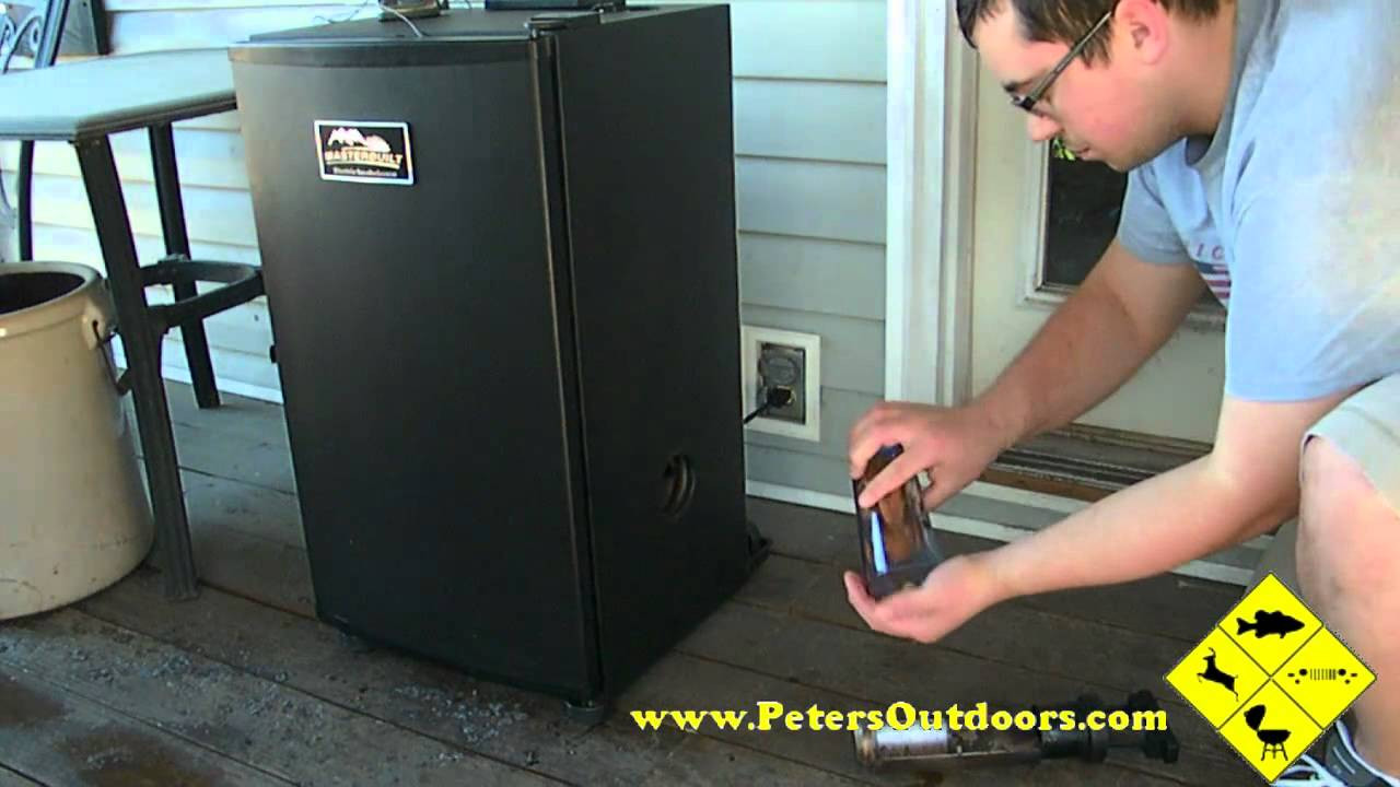 Smoking Whole Chicken In Masterbuilt Electric Smoker
 Smoked Chicken on the Masterbuilt Smoker