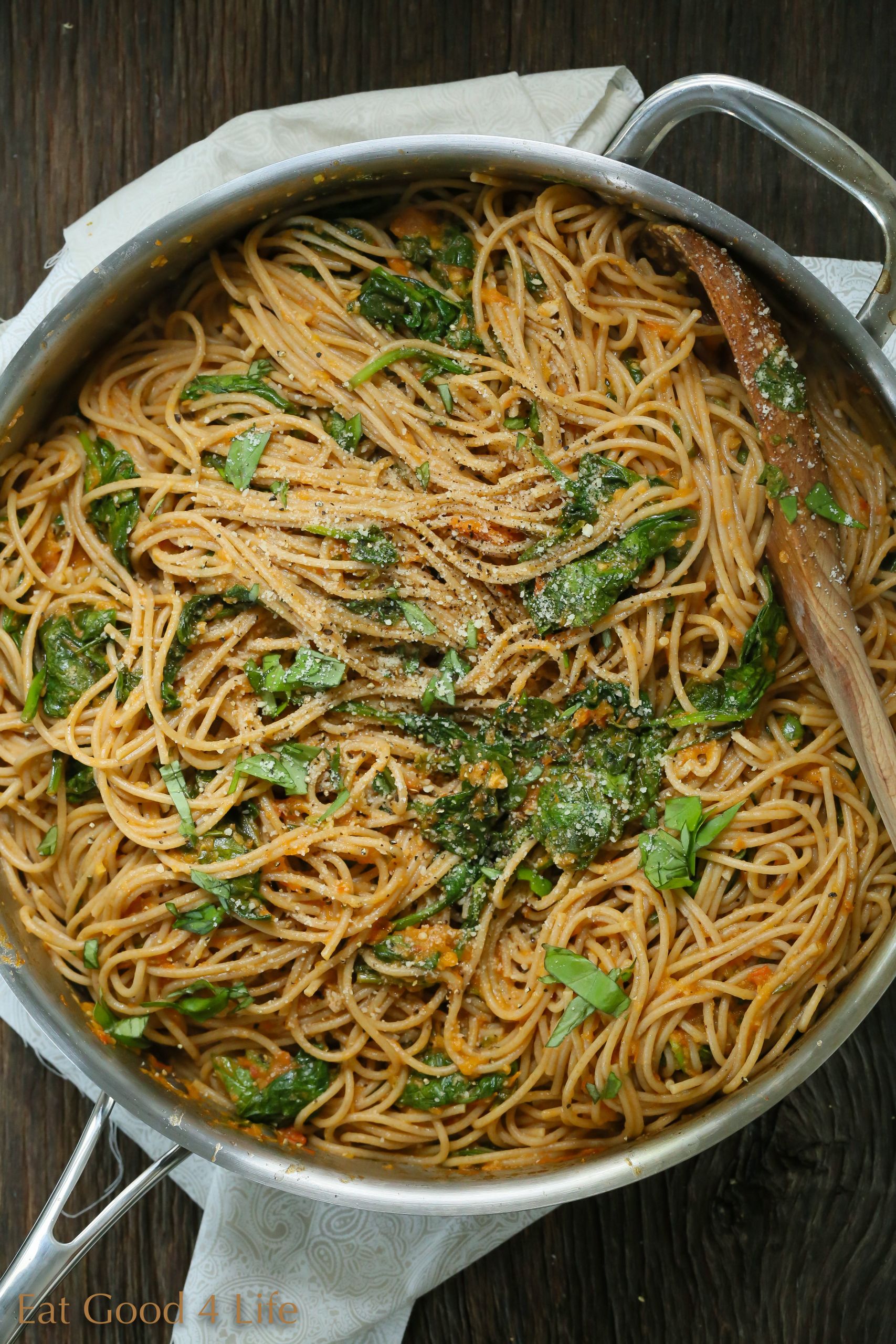 Spinach Noodles Recipe
 Spinach pasta with homemade tomato sauce