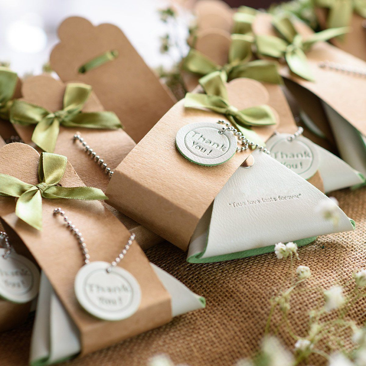 Thank You Wedding Gift Ideas
 10 Wedding Favors Your Guests Will Want to Keep in 2020