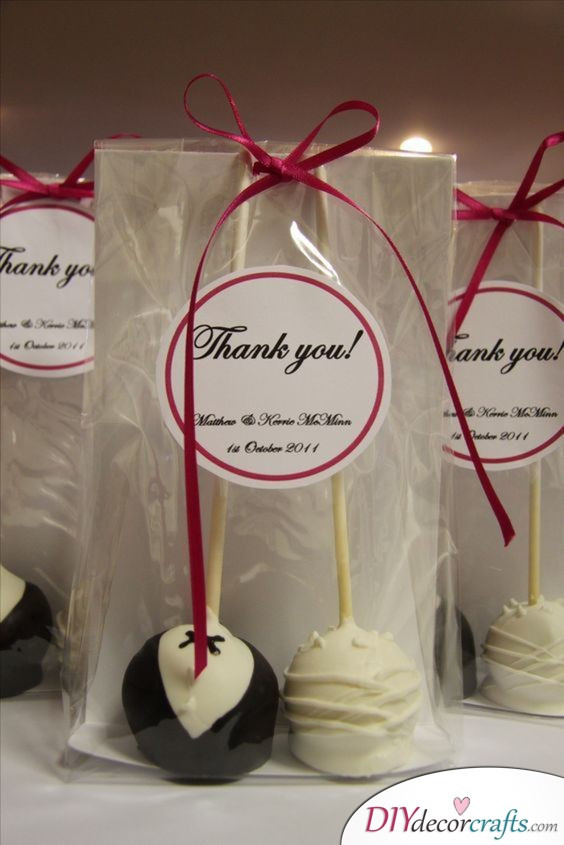 Thank You Wedding Gift Ideas
 WEDDING THANK YOU GIFTS Wedding Gifts for Guests