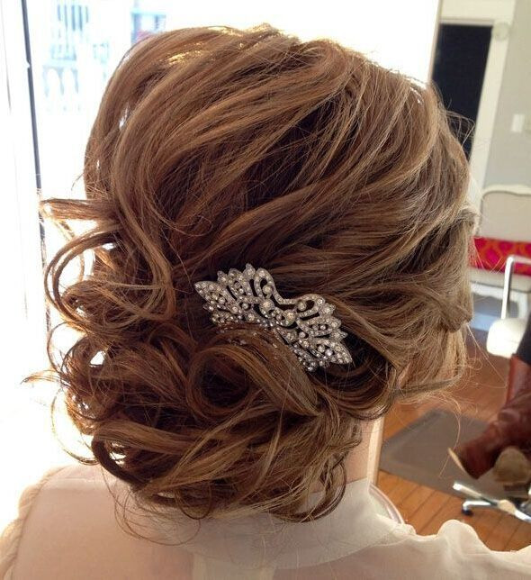 Updo Hairstyles For Medium Hair For Wedding
 8 Wedding Hairstyle Ideas for Medium Hair PoPular Haircuts