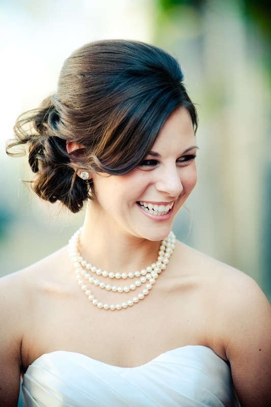 Updo Hairstyles For Medium Hair For Wedding
 16 Beautifully Chic Wedding Hairstyles for Medium Hair