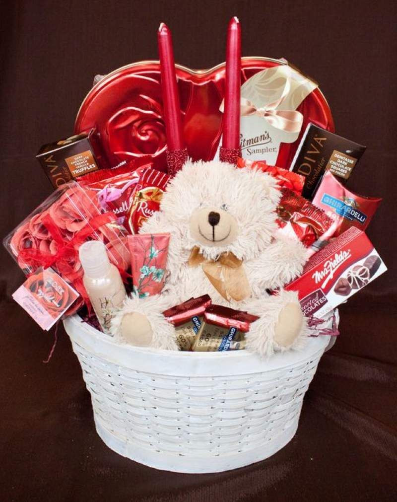 Valentine'S Day Gift Delivery Ideas
 20 Non Cheesy Valentines day ts for her 2020