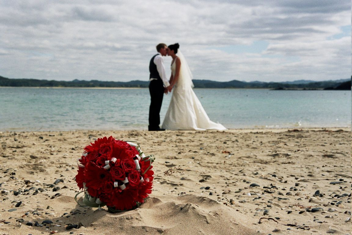 Wedding At The Beach
 The Romantic & Inspiring Beach Wedding