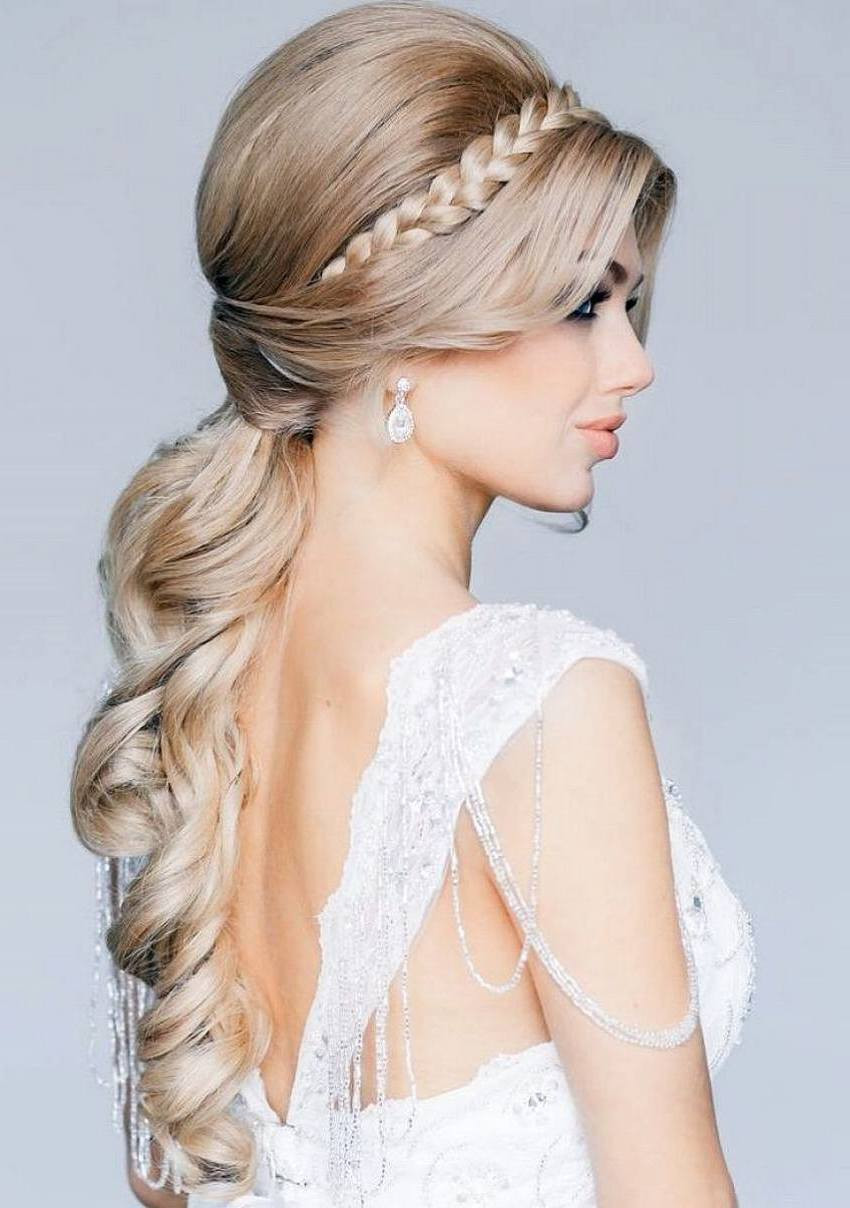 Wedding Bridal Hairstyles
 Hairstyles For Weddings For Romantic Bridal Looks The Xerxes