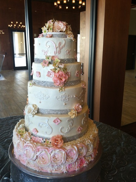 Wedding Cakes In San Antonio
 Suzy Zimmermann Queen of Cake and Events San Antonio
