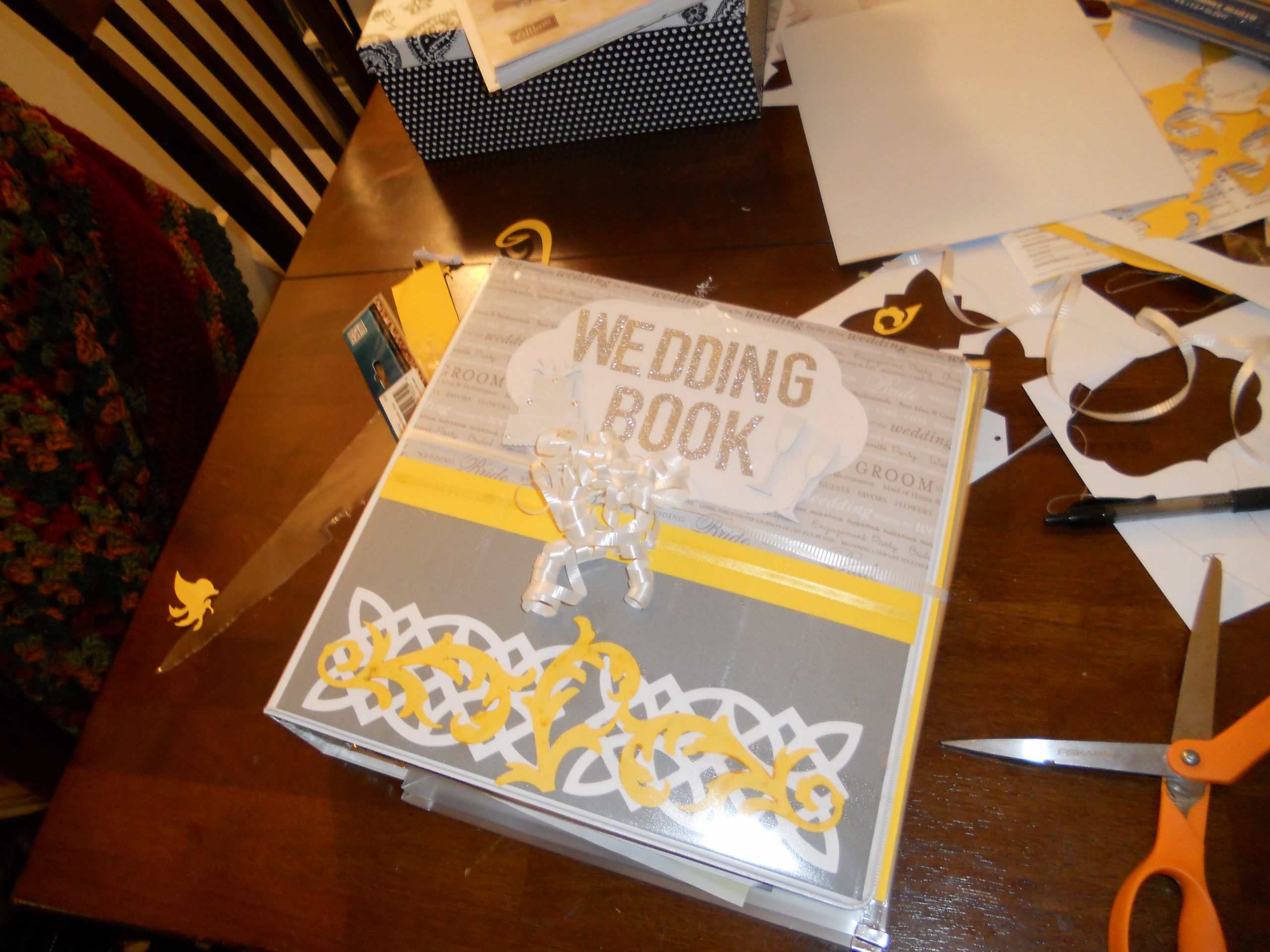 Wedding Planning DIY
 DIY Bride’s Wedding Planner