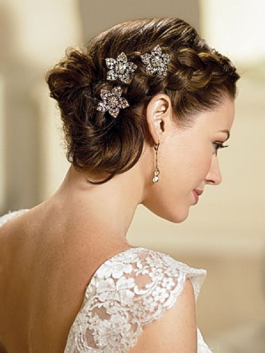Wedding Updo Hairstyles Pictures
 RainingBlossoms Trendy Wedding Hairstyles Updos