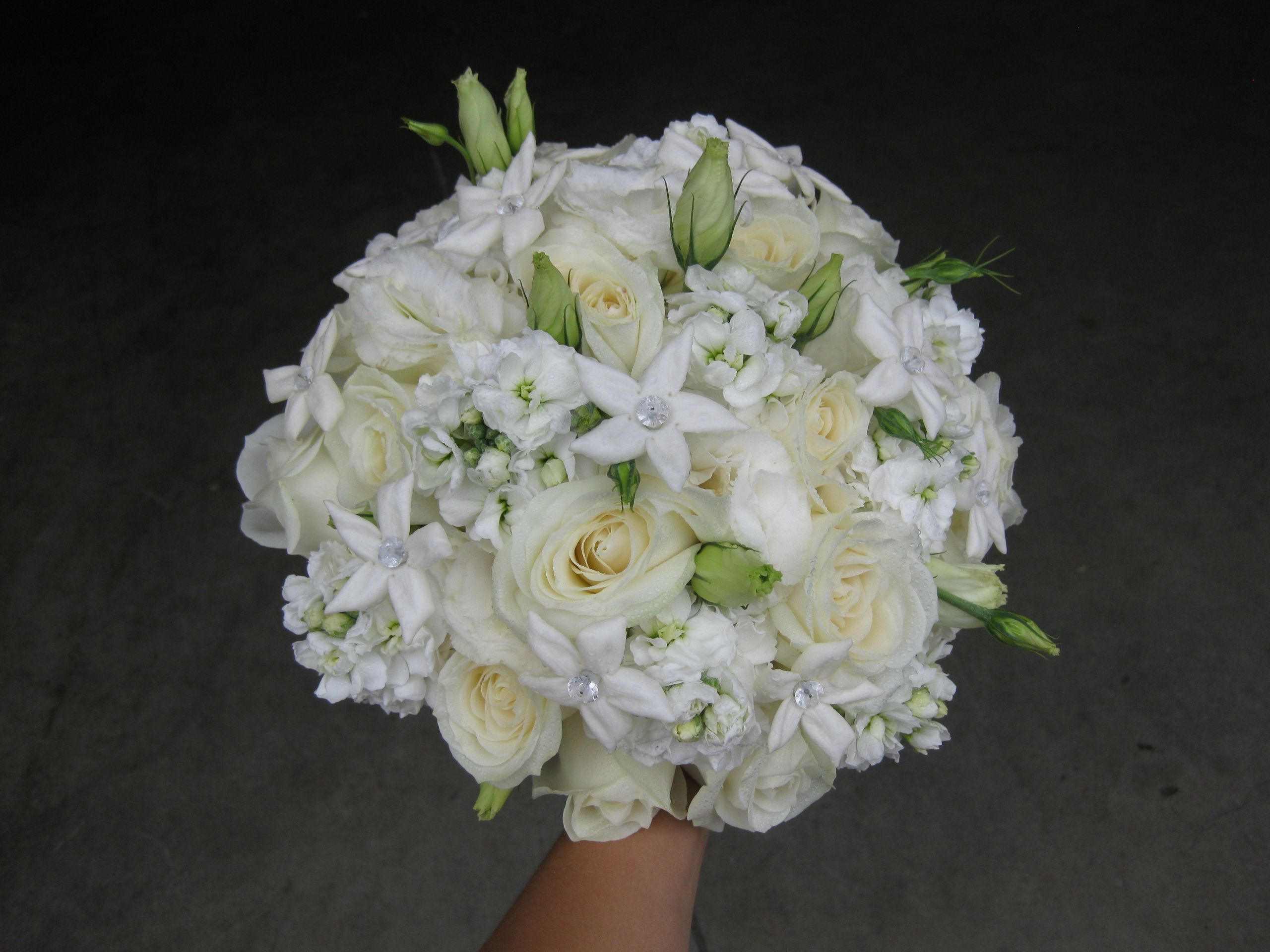 White Wedding Flowers
 all white wedding bouquet