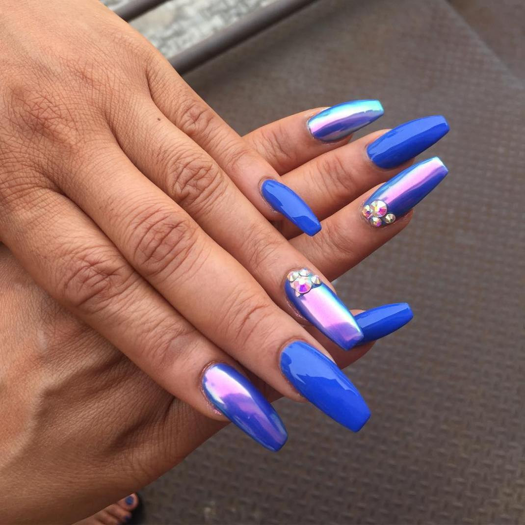 10 Pretty Nails
 Monday Manicure 10 Pretty Nail Designs Giving us Major