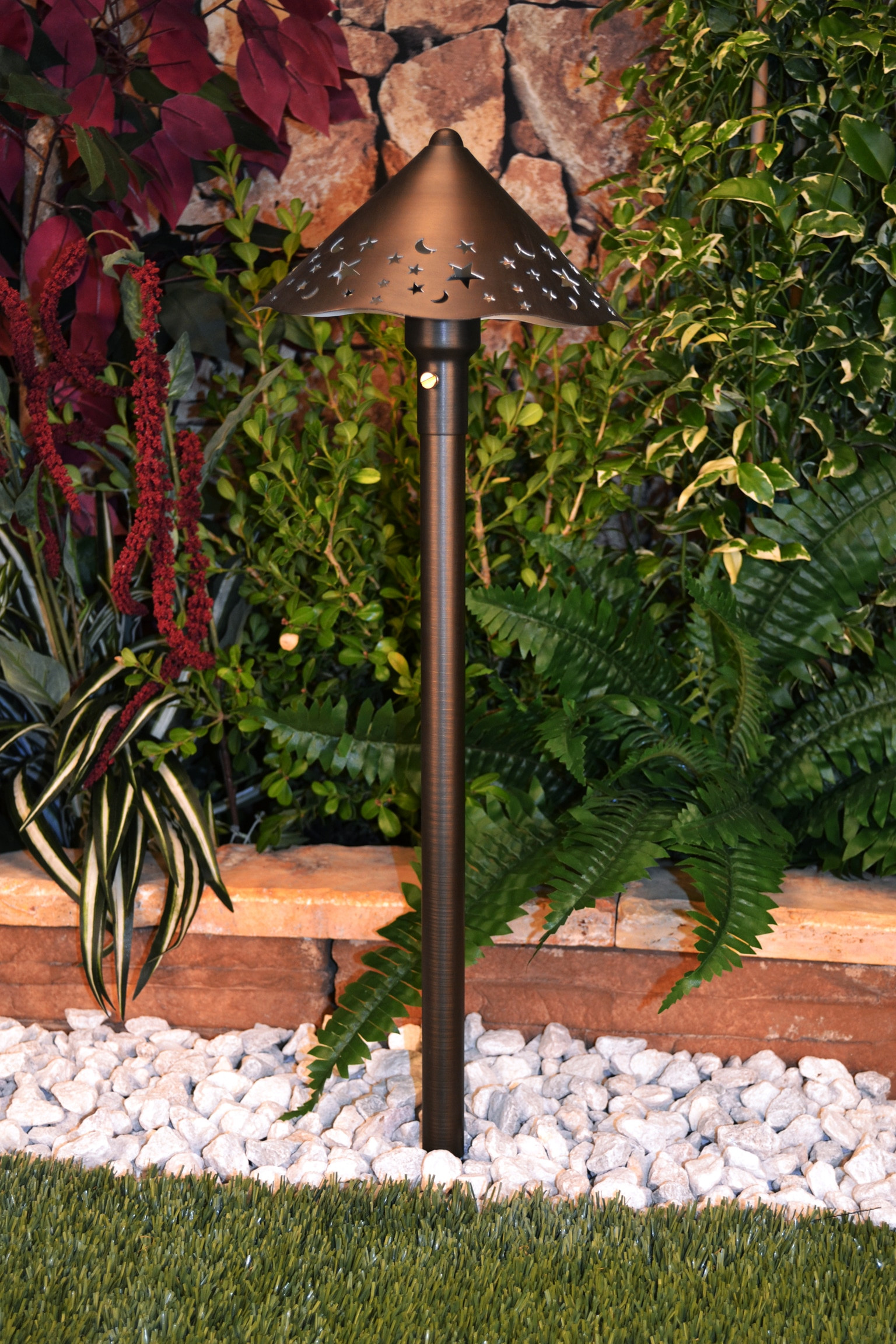 12 Volt Landscape Lighting
 Unique Lighting Systems Constellation 12 Volt Brass Path