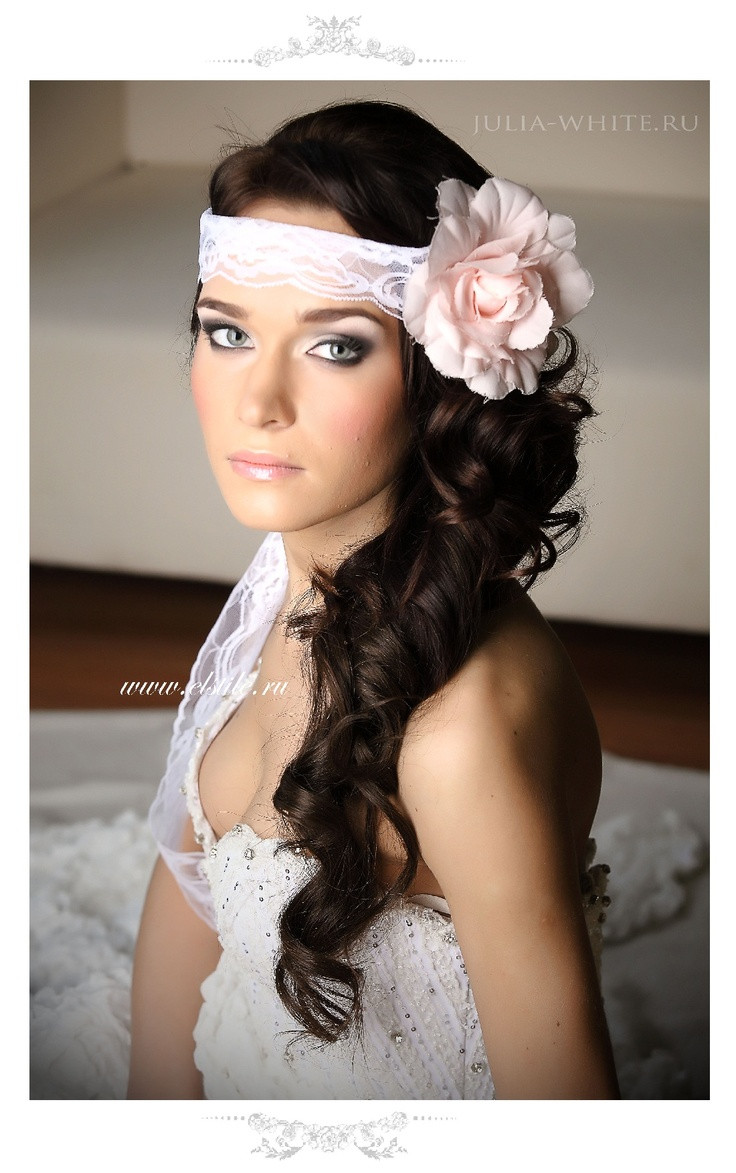 1920 Wedding Hairstyles
 makeup and hair 1920s wedding outfit