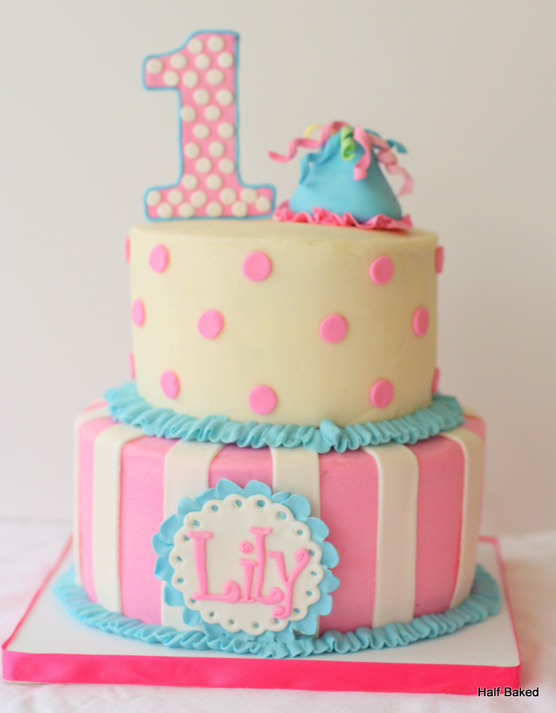 1st Birthday Cakes Girl
 Fabulous 1st Birthday Cake For Baby Girls