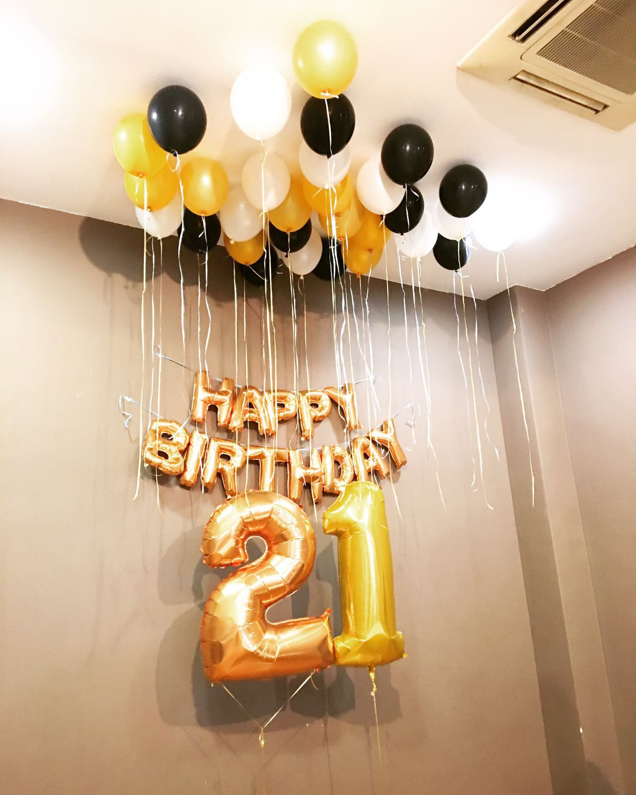 21 Birthday Decorations
 Singapore Helium Balloons Delivery