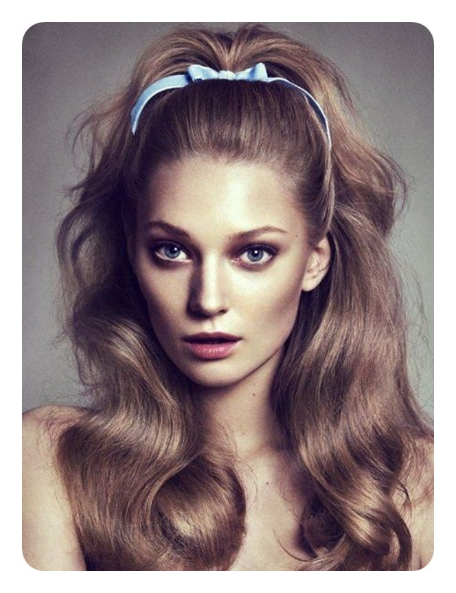 70S Hairstyles Women
 102 Iconic 70 s Hairstyles To Rock Out This Year