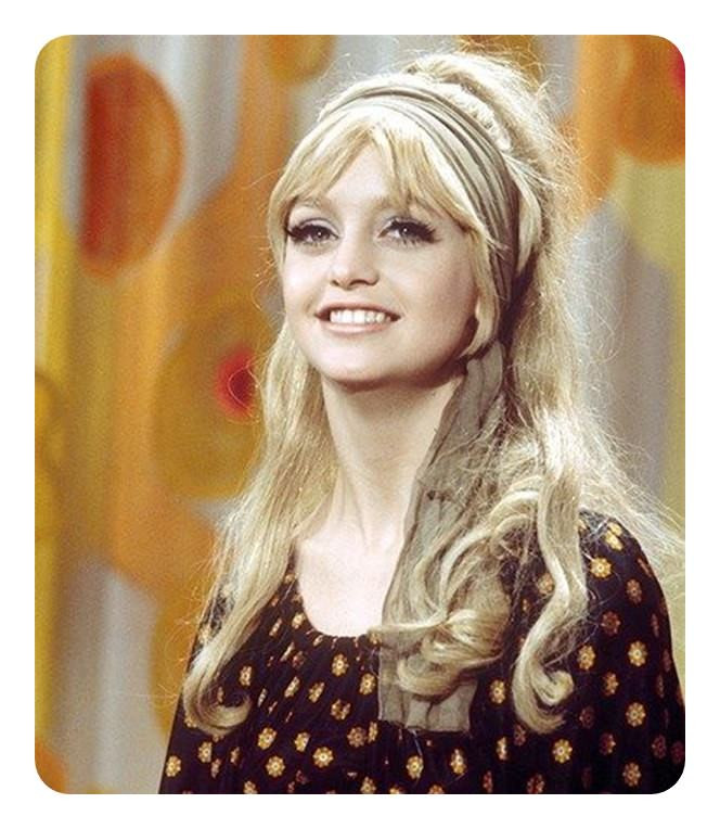 70S Hairstyles Women
 102 Iconic 70 s Hairstyles To Rock Out This Year