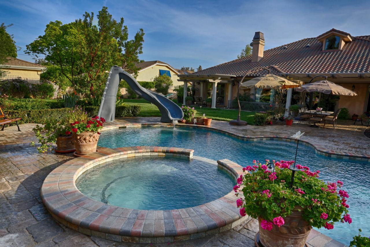 Above Ground Pool Costco
 Amazing Costco Swimming Pools Rickyhil Outdoor Ideas