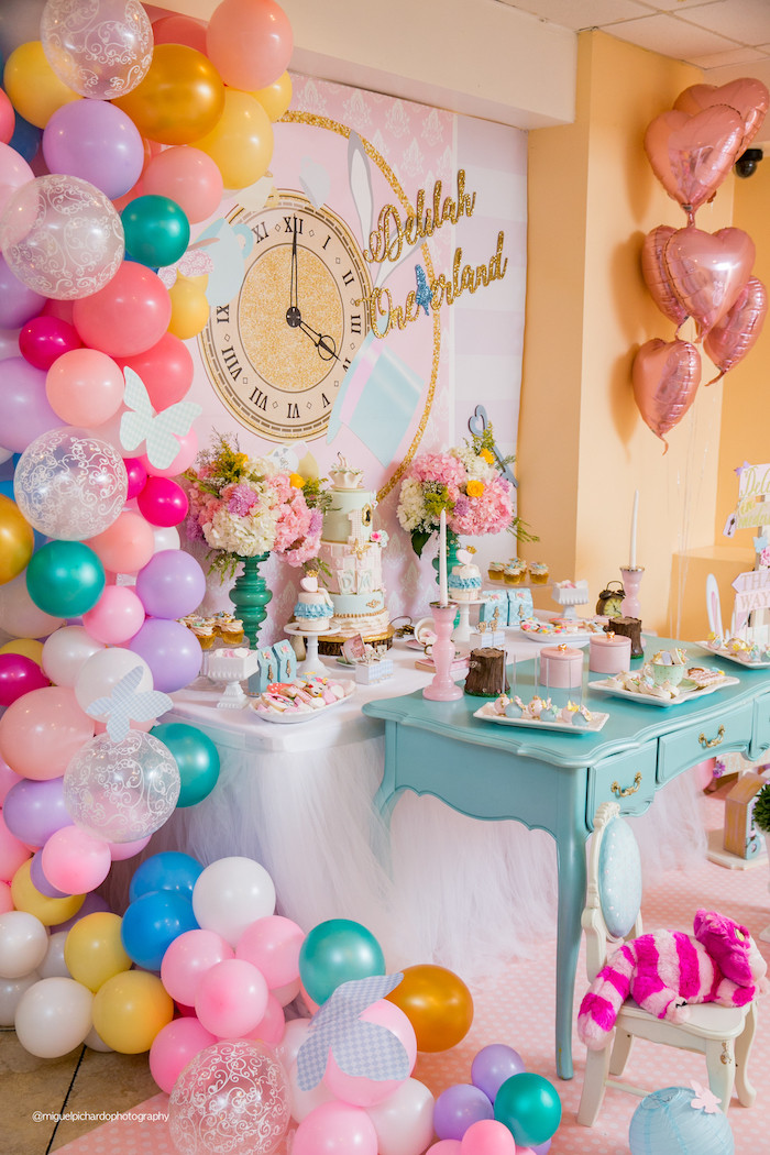 Alice In Wonderland Birthday Decorations
 Kara s Party Ideas Alice in Wonderland Tea Party
