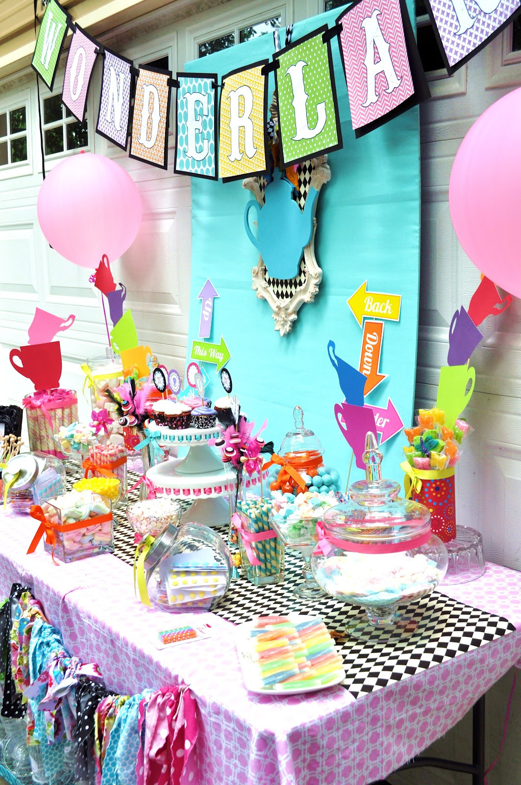 Alice In Wonderland Birthday Party Decorations
 Meghily s ALICE IN WONDERLAND PARTY