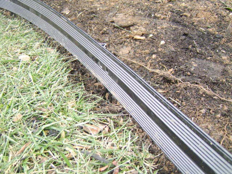 Aluminum Landscape Edging
 How to develop and utilize the landscape edging