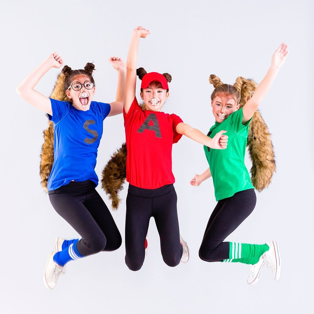 Alvin And The Chipmunks DIY Costume
 This Alvin and the Chipmunks Costume Is the Perfect Tweens