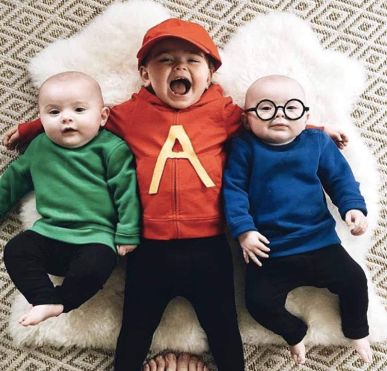 Alvin And The Chipmunks DIY Costume
 No Sew DIY Alvin and the chipmunks Baby Costume