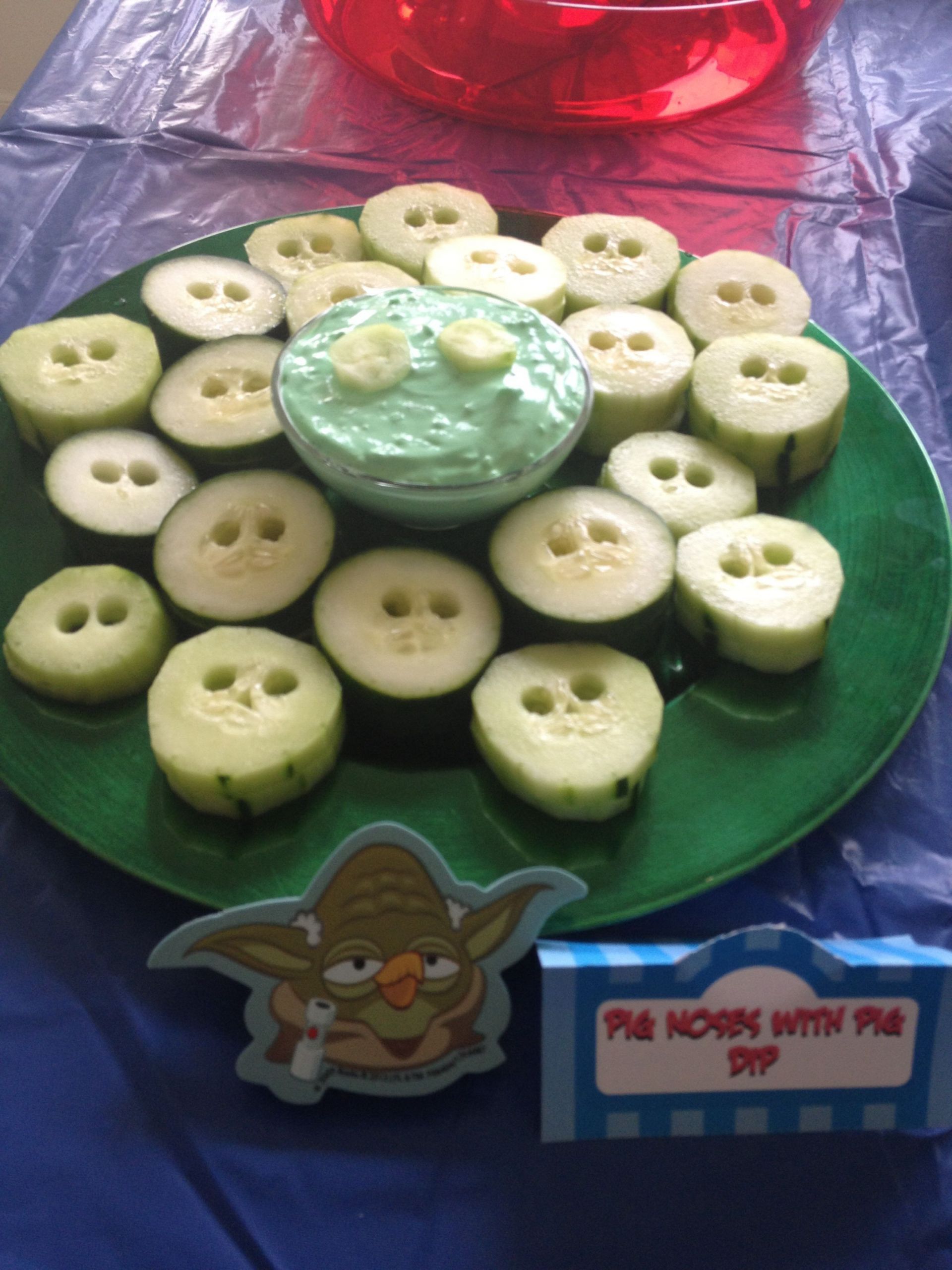 Angry Birds Party Food Ideas
 Angry bird party food pig noses with pig dip