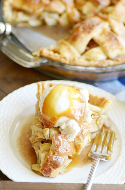 Apple Pie Recipe Paula Deen
 Paula Deen s Apple Pie Something Swanky