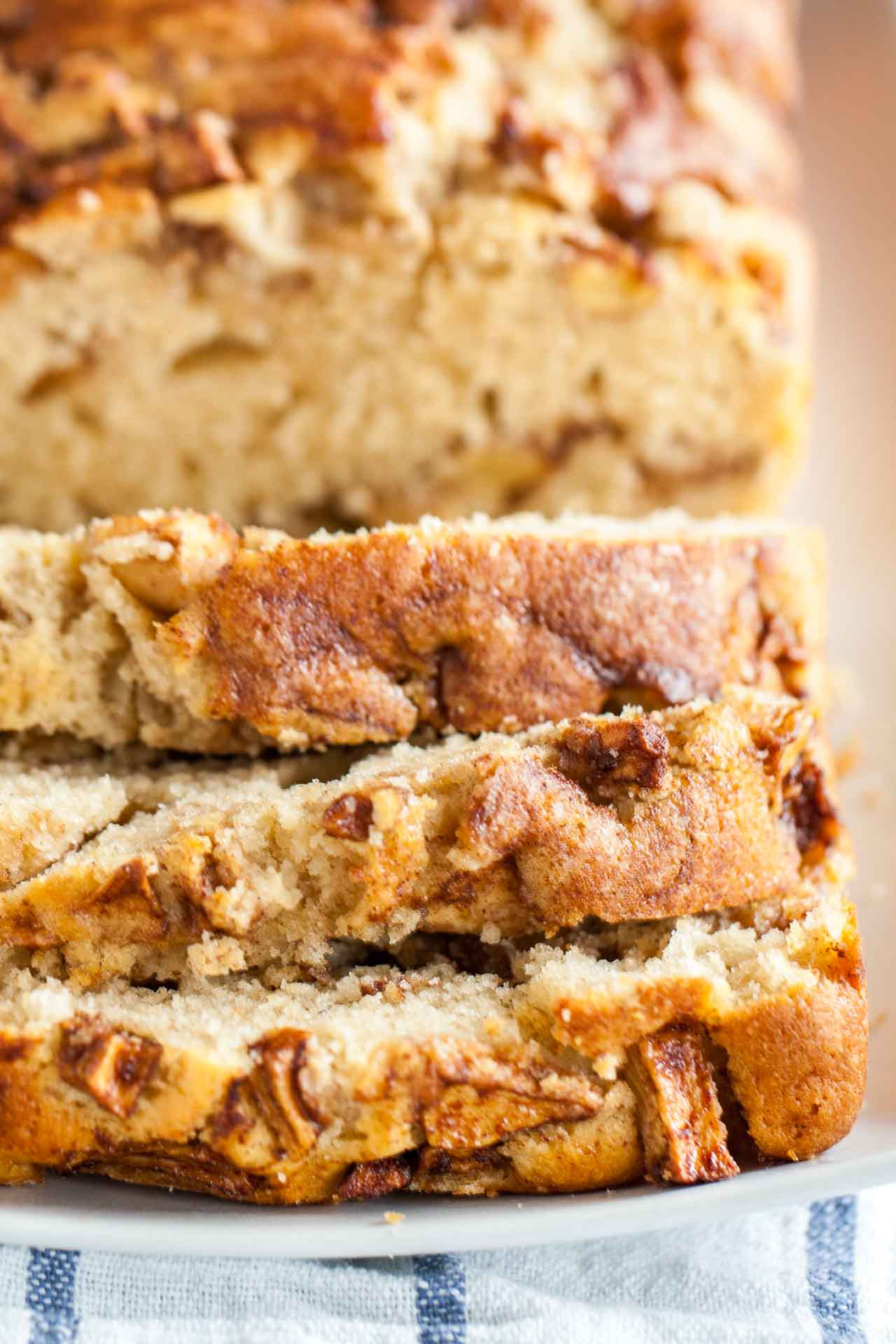 Apple Quick Bread
 Apple Cinnamon Bread Recipe An easy fall quick bread recipe