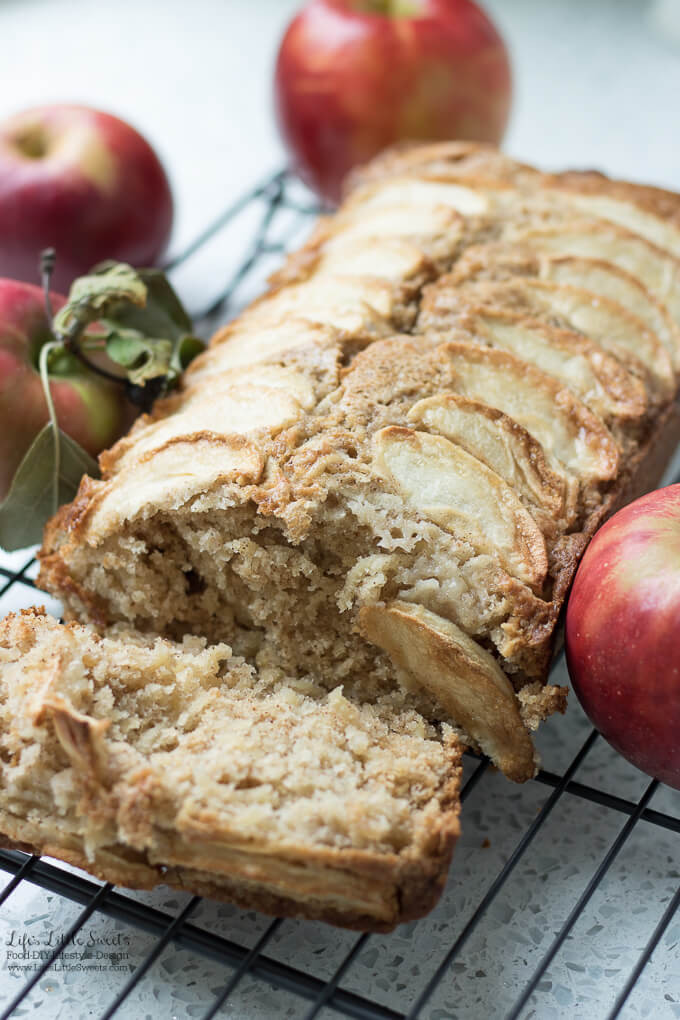 Apple Quick Bread
 Homemade Apple Quick Bread