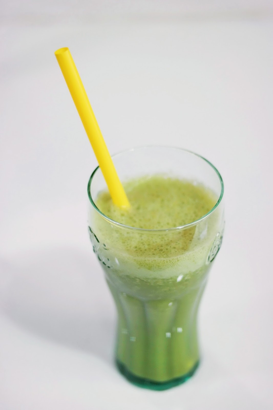 Are Green Smoothies Healthy
 Healthy AND Delicious Green Smoothie affordorable