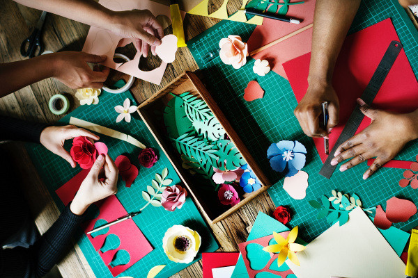 Arts &amp; Crafts For Kids
 6 Fantastic Benefits of Arts and Crafts for Kids