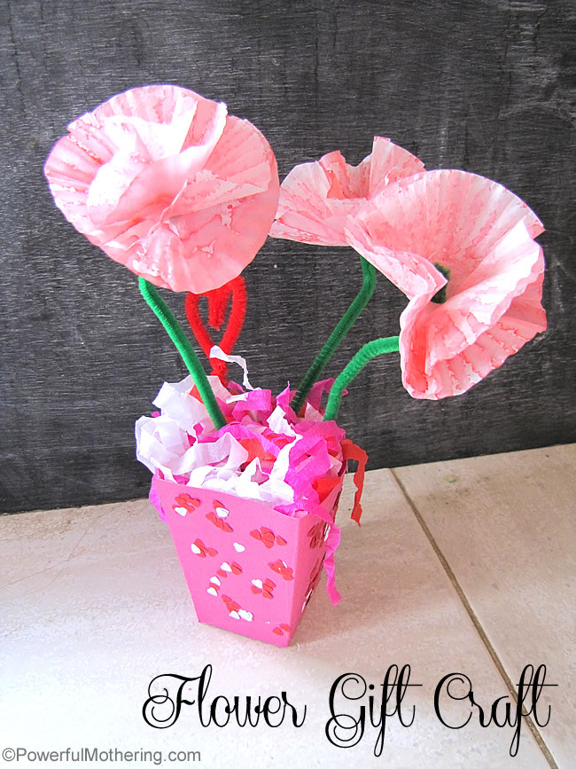 Arts And Crafts Mothers Day Gift Ideas
 Flower Gift Craft