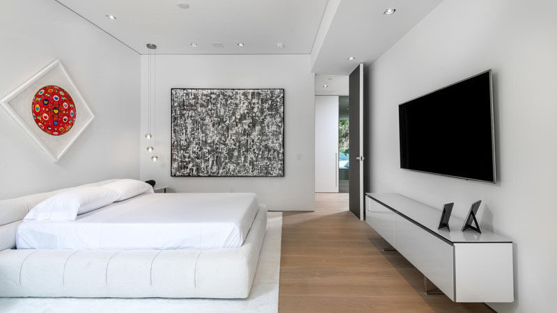 Artwork For Bedroom Walls
 8 Bedroom Wall Decor Ideas To Liven Up Your Boring Walls