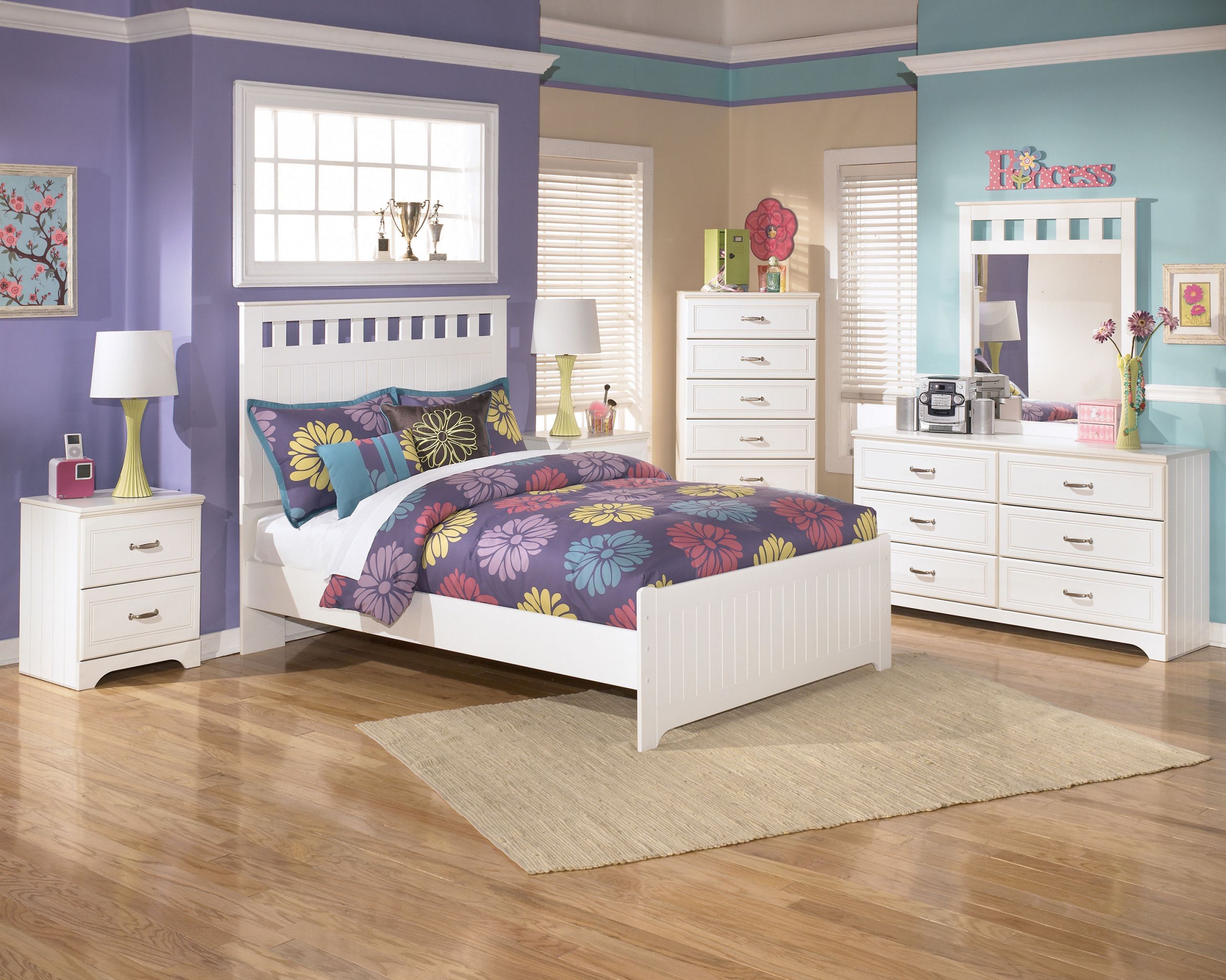 Ashley Kids Bedroom Set
 Ashley Furniture Lulu Kids Bedroom Set