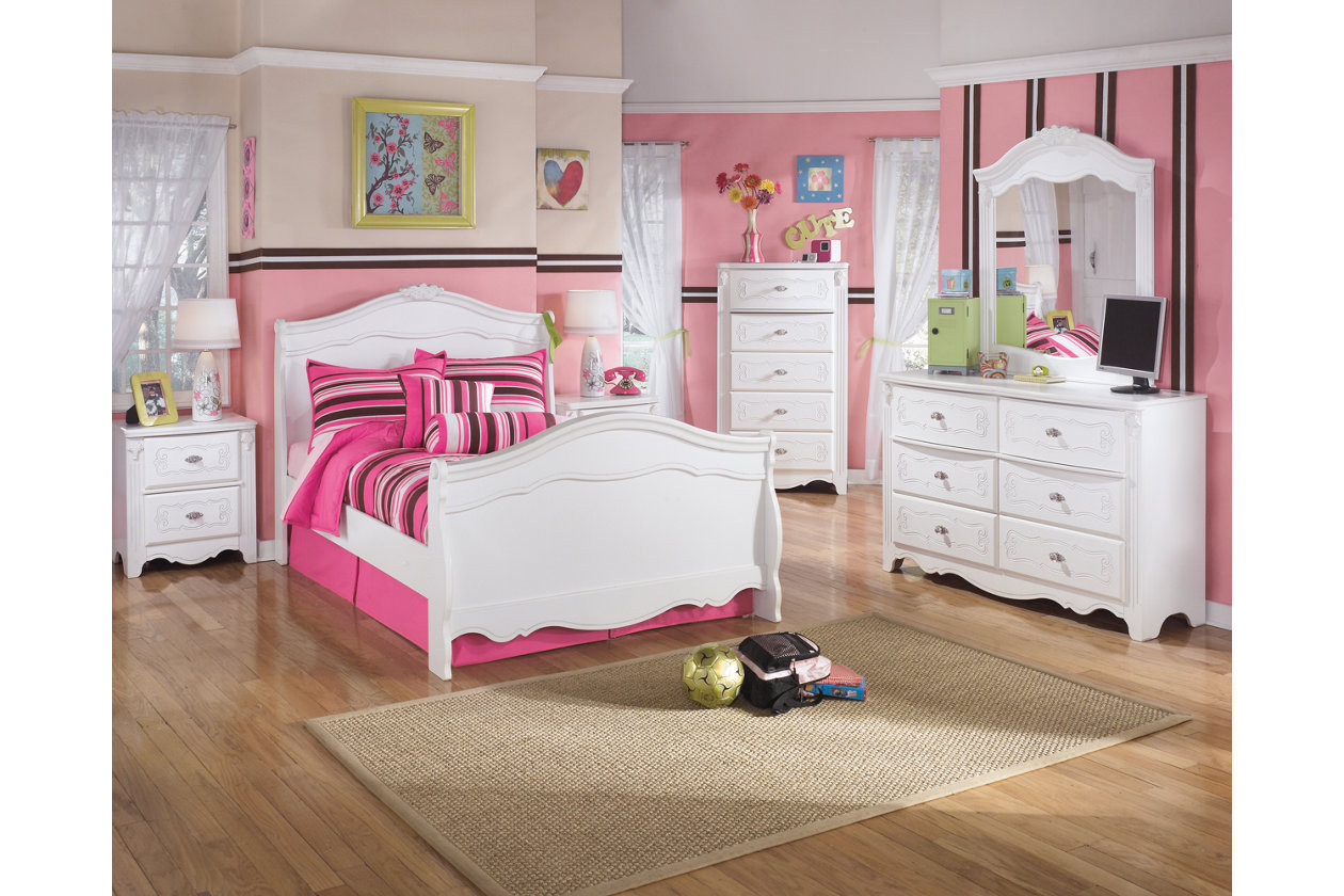 Ashley Kids Bedroom Set
 Exquisite 6 Piece Twin Bedroom Set by Ashley Furniture