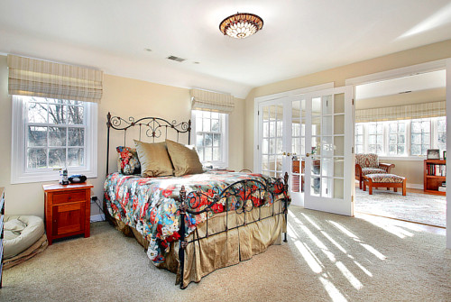 Average Sized Master Bedroom
 What is a good size for your retreat—the master bedroom