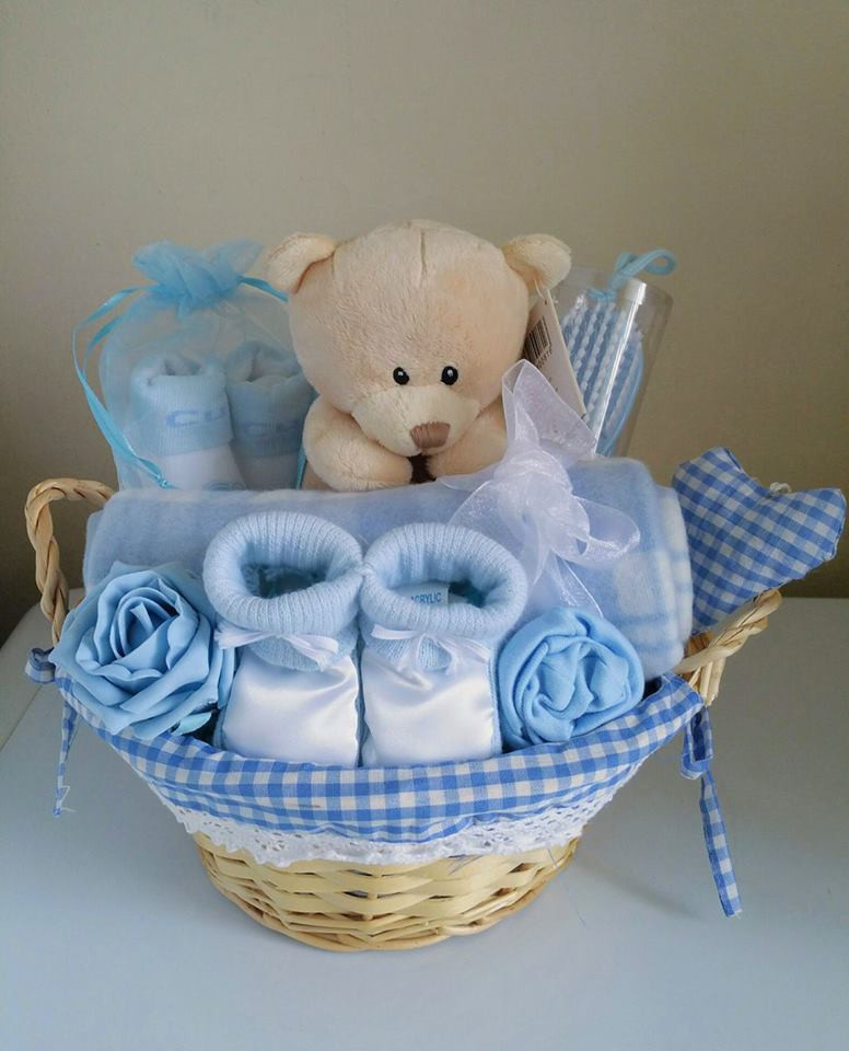 Baby Gift Baskets
 90 Lovely DIY Baby Shower Baskets for Presenting Homemade