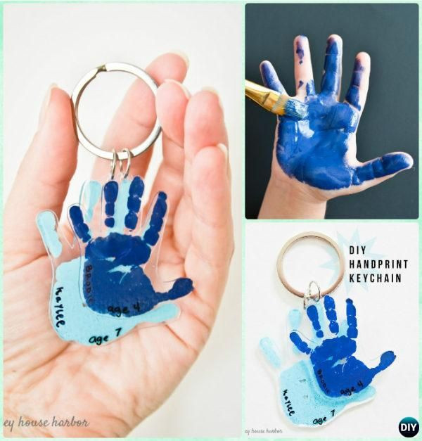 Baby Handprint Gift Ideas
 DIY Handprint Keychain Instruction – DIY Handprint Craft