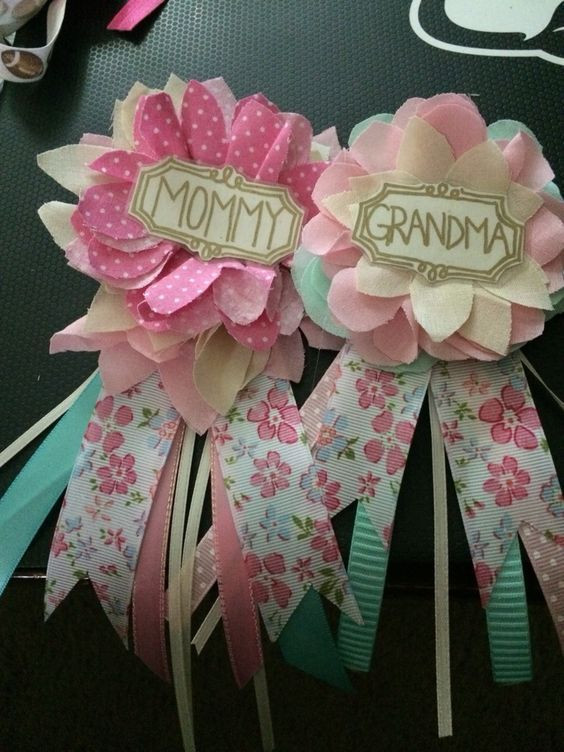 Baby Shower Corsage DIY
 17 DIY Baby Shower Ideas for a Girl