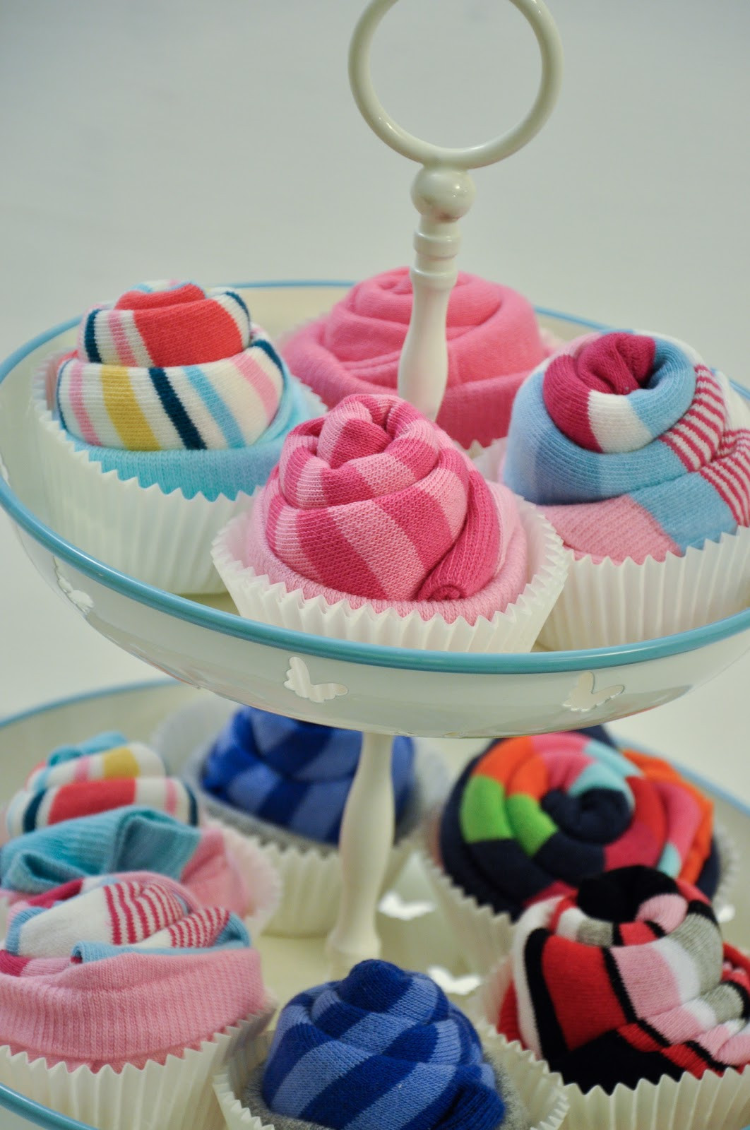 Baby Sock Cupcakes
 pippa s long stockings DIY sock cupcakes