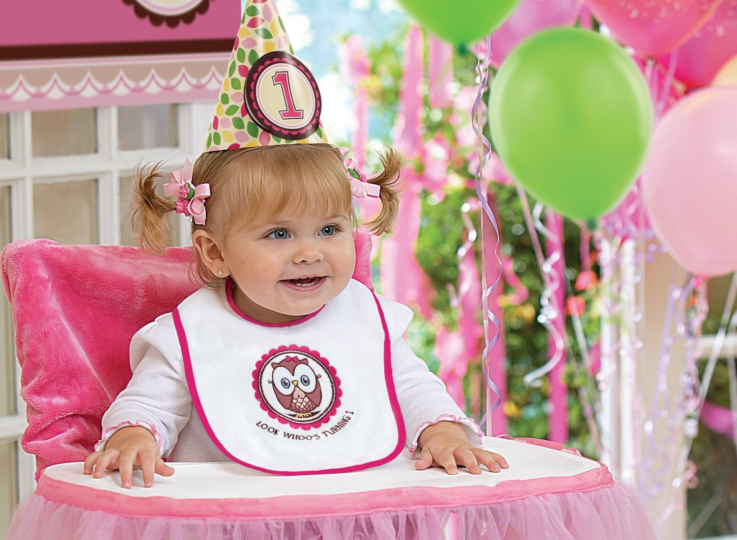 Babys First Birthday Gift Ideas
 22 Fun Ideas For Your Baby Girl s First Birthday Shoot