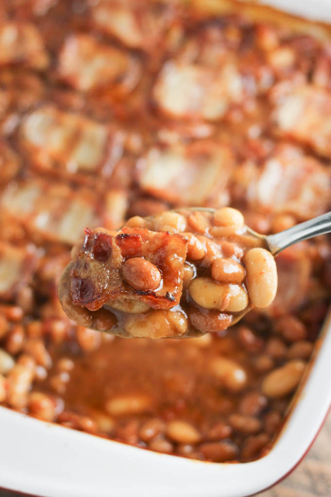 Backyard Barbecue Beans
 Backyard Barbecue Baked Beans with Bacon