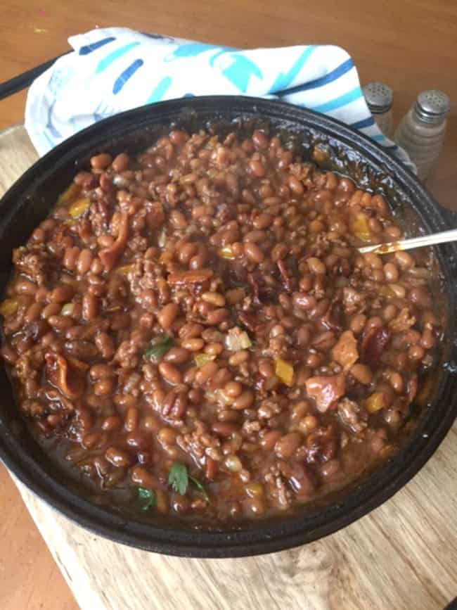 Backyard Barbecue Beans
 barbecue baked beans