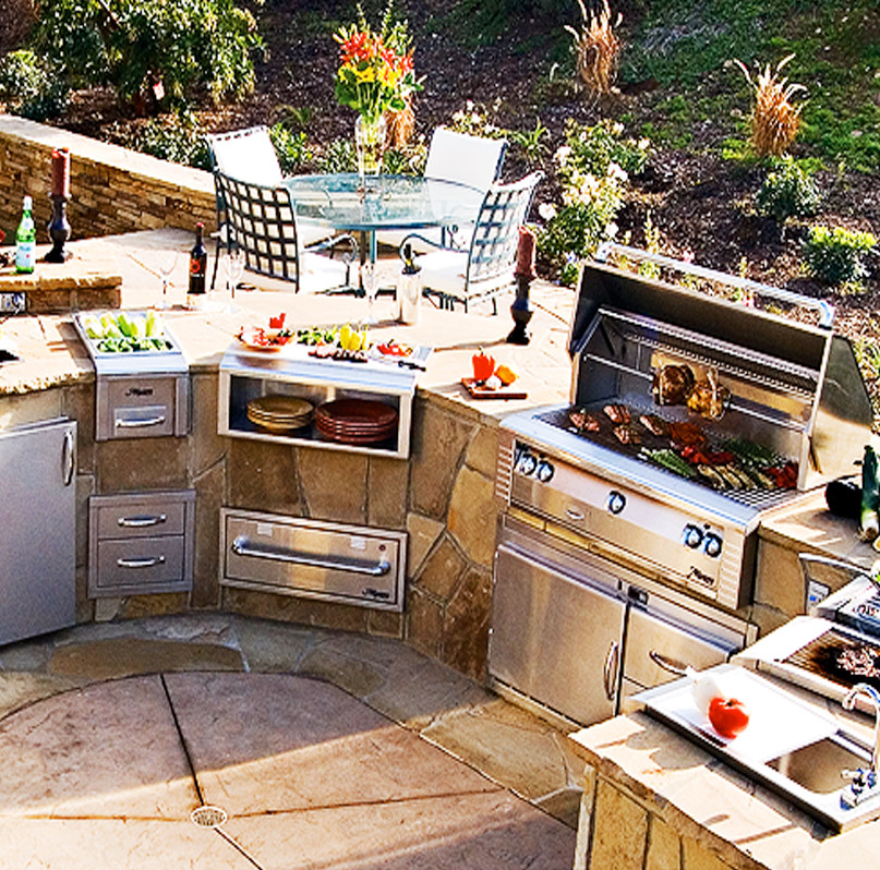 Backyard Gas Grill
 Gas Grills by Alfresco Paradise Outdoor Kitchens