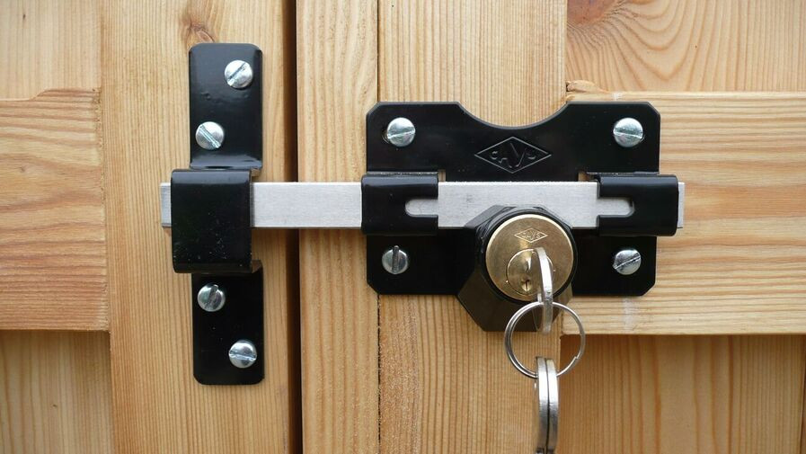 Backyard Gate Lock
 Top 15 Best Gate Latches That Open From Both Sides