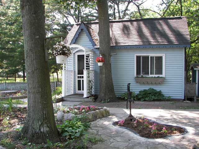 Backyard Guest Cottages
 Design Caller Selected Spaces The Charm of Backyard