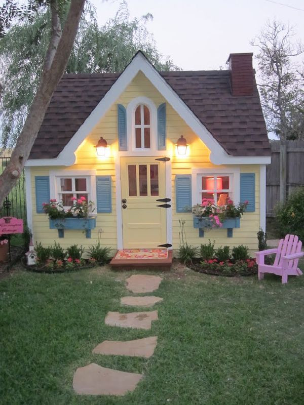 Backyard Guest Cottages
 Great Backyard Cottage Ideas That You Should Not Miss