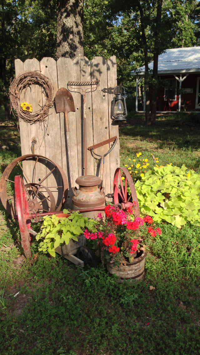 Backyard Ideas Pinterest
 Stunning Country Garden Decorations That Are Worth Your Time